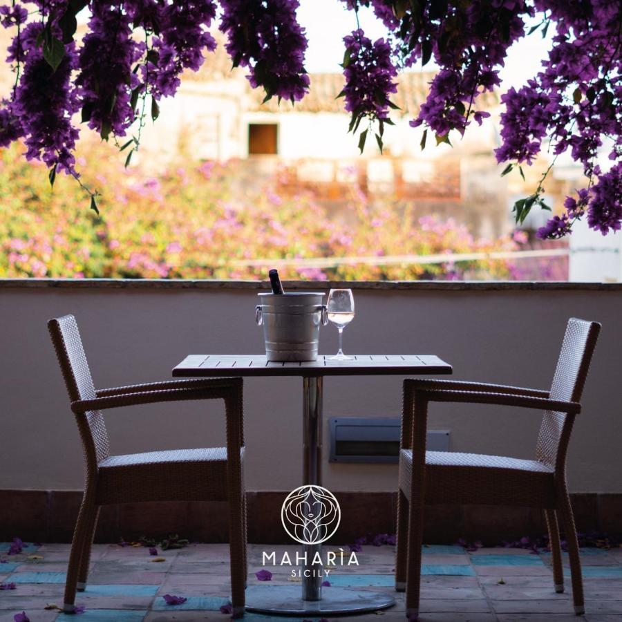 Bed and Breakfast Maharia Bed & Wine Менфи Экстерьер фото